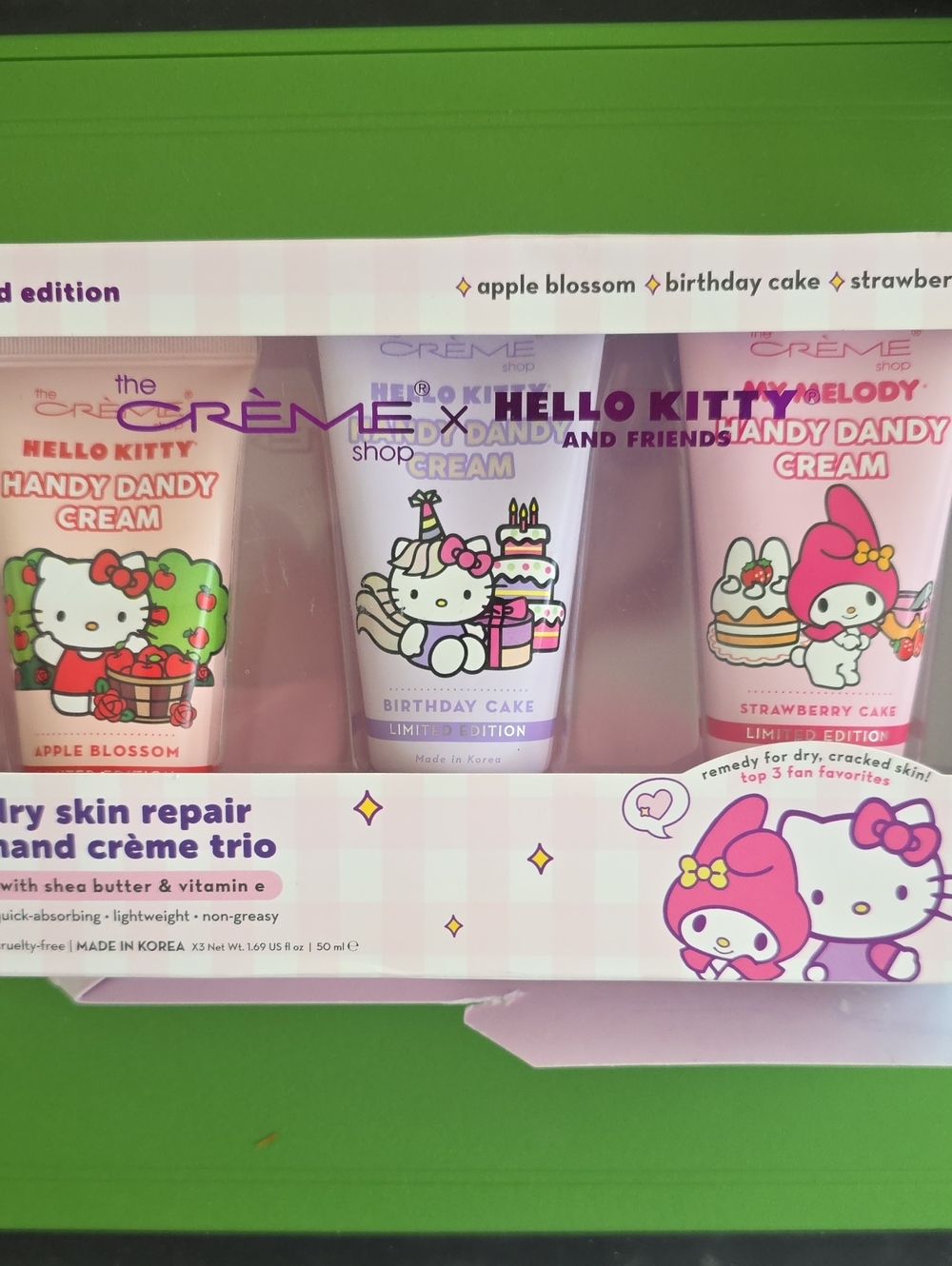 the CREME Shop x HELLO KITTY & FRIENDS (3 🍎🎂🍓PK) LIMITED EDITION LOTION SET